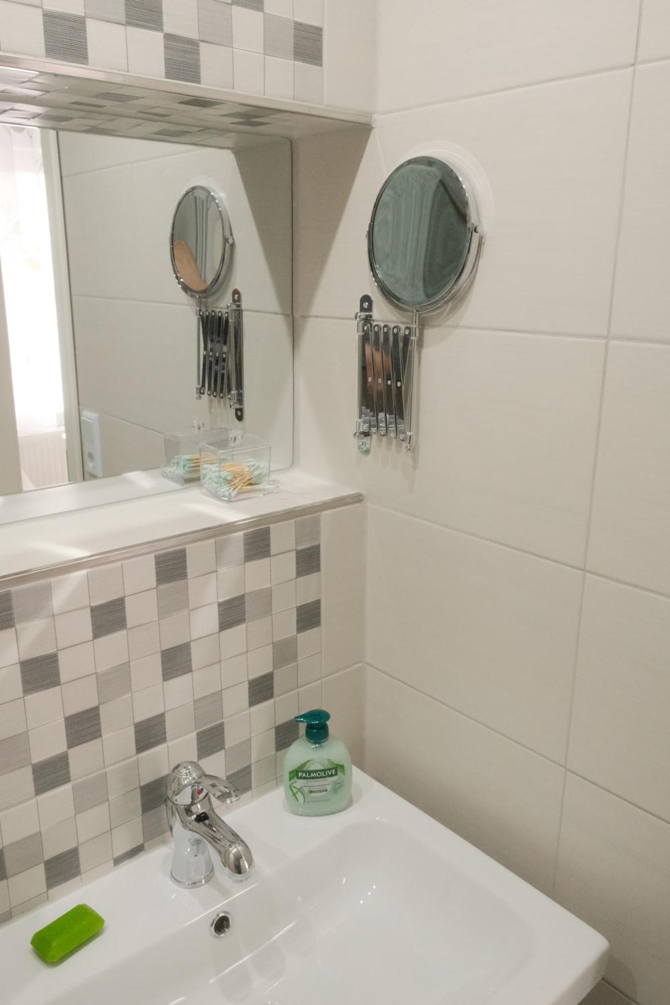 Homestay Zimmervermietung Hebenstreit Bernburg